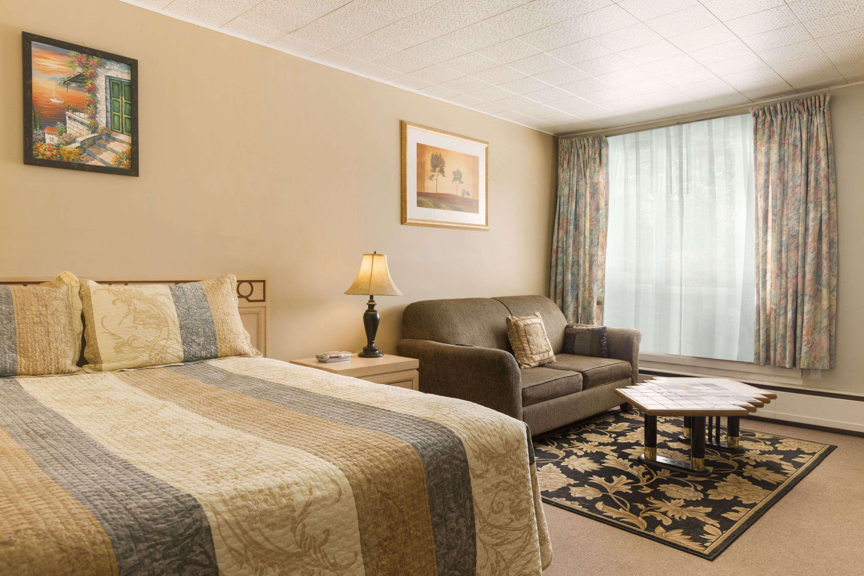 Travel Inn Cochrane Ngoại thất bức ảnh