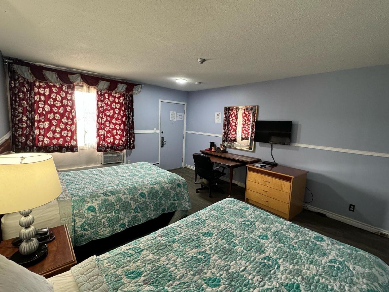 Travel Inn Cochrane Ngoại thất bức ảnh